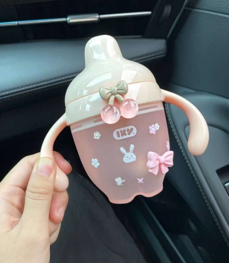 How To Choose a Suitable Silicone Cup For Your Baby